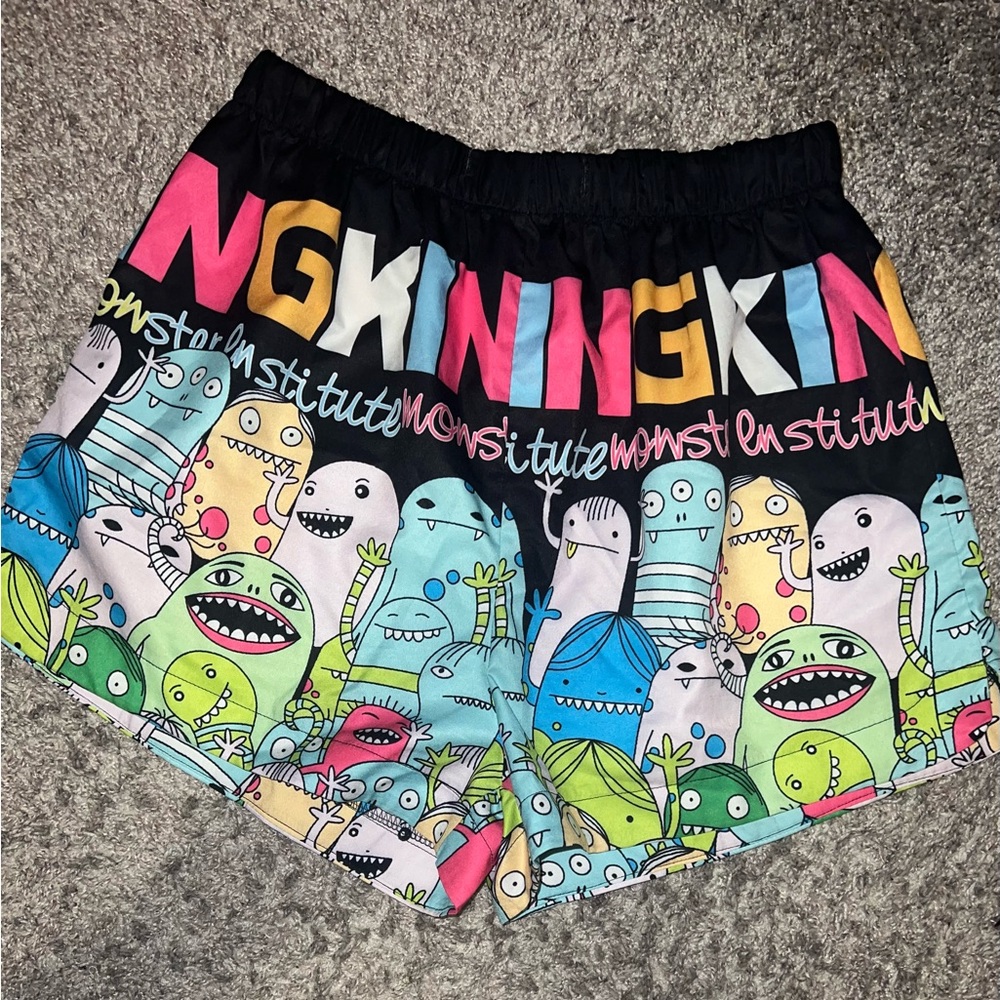 Runs like a large… stretchy waist band. Worn once
